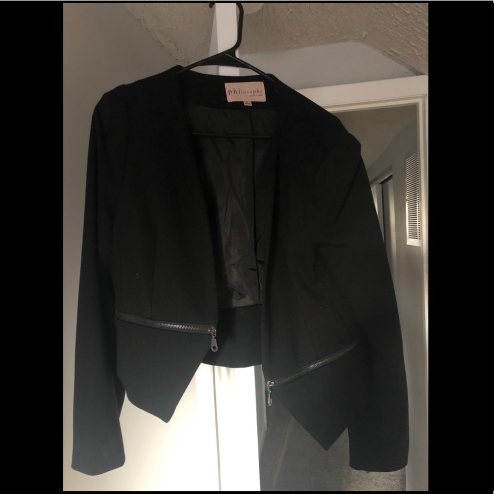Black zippered blazer